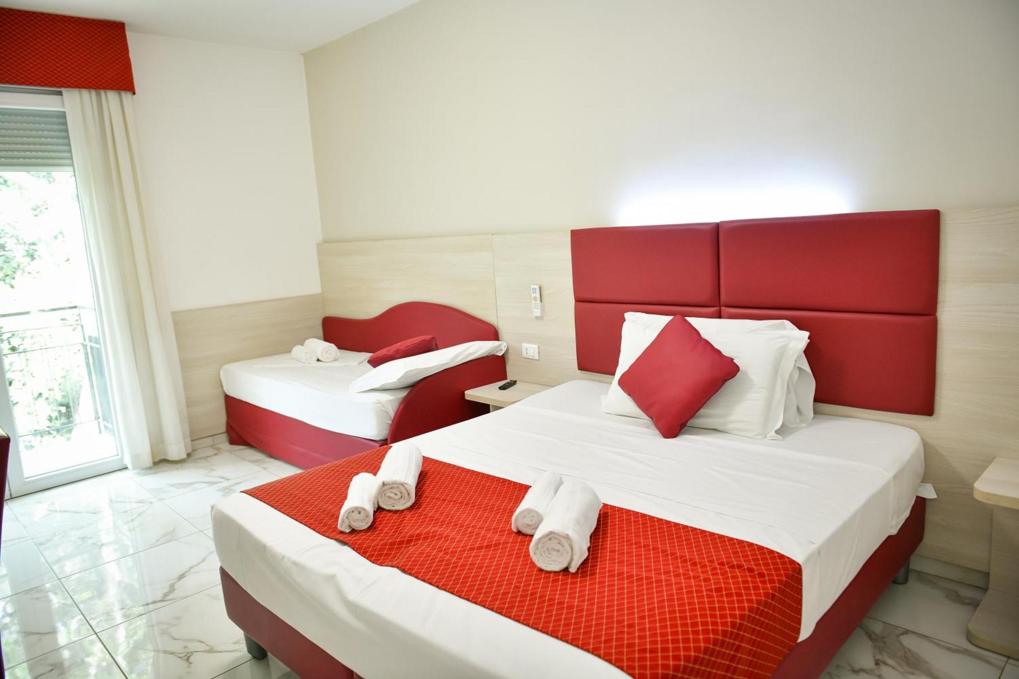 Dream Hub Hotel Mestre Bagian luar foto